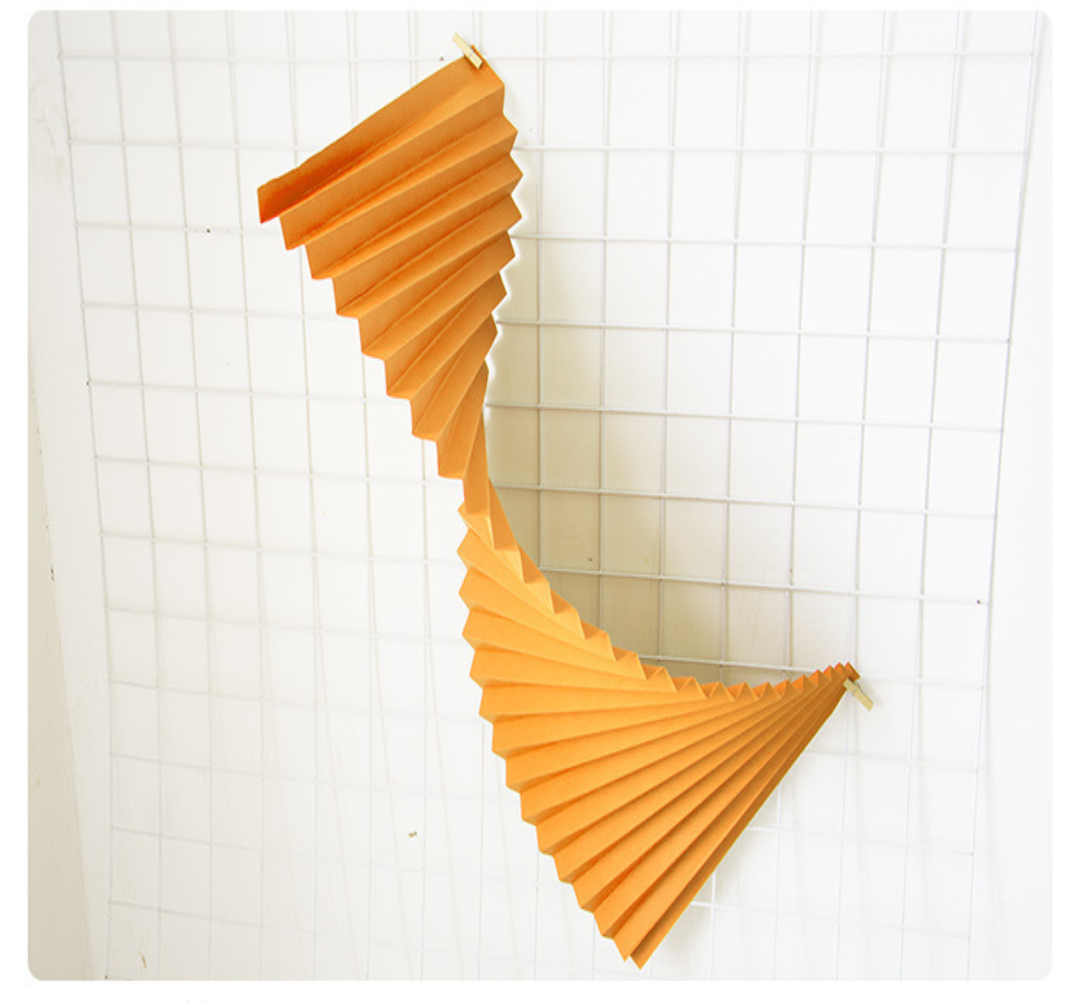 Гофрокартон рулонный,декоративный 35см х 5м, оранжевый Гофрокартон рулонный,декоративный 35см х 5м, оранжевый