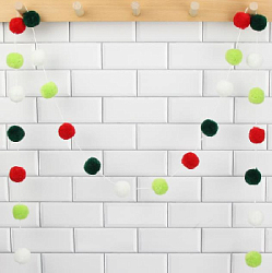 Гирлянда на веревке с помпончиками 3 см х 30 шт х 3 м, №18 ассорти